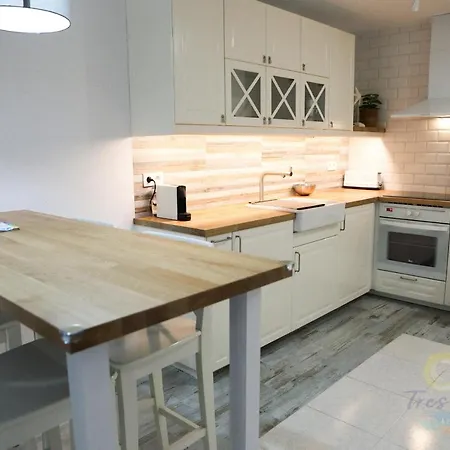 Tres Tierras Apartment